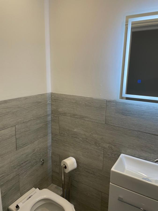 Glasgow Airport Apartments Paisley Eksteriør bilde