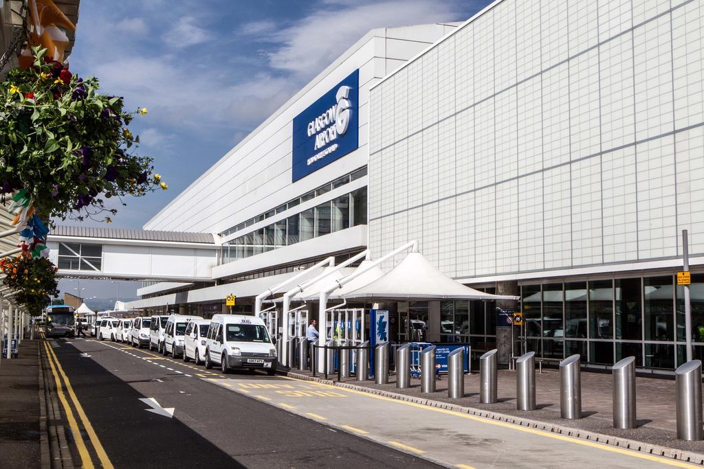Glasgow Airport Apartments Paisley Eksteriør bilde